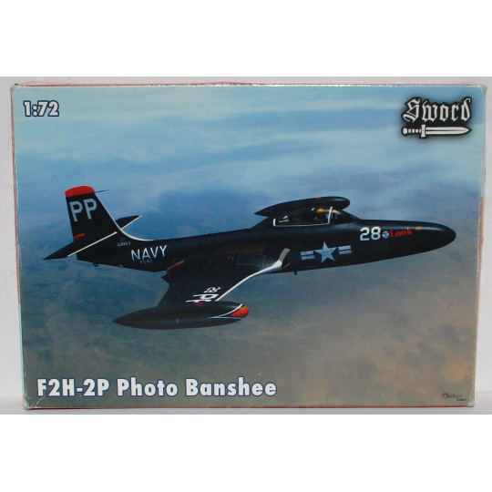 Maquette d'avion F2H-2P Photo Banshee 1/72 SWORD