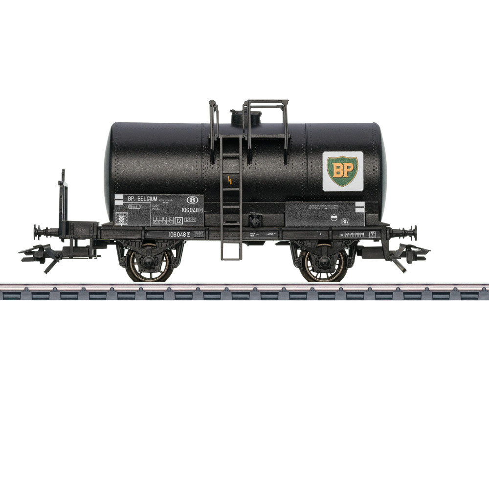 Wagon citerne essieux BP SNCB 1/87 HO MARKLIN
