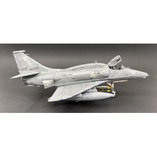 Avion Douglas A-4M SKY HAWK maquette 1/48 HOBBY BOSS