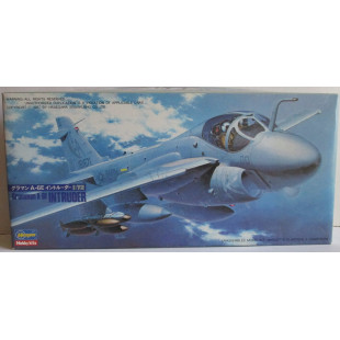 Grumman A -6E INTRUDER US Navy maquette 1/72 HASEGAWA