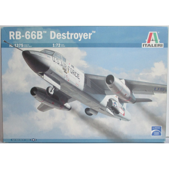 Douglas RB -66B Destroyer USAF avion maquette 1/72 ITALERI