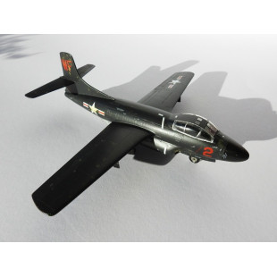 Douglas F3D-2 Skynight US Navy Corée maquette avion 1/72 SWORD