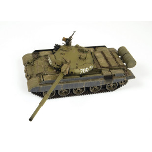 Char soviétique T-62 M maquette 1/35 ZVEZDA