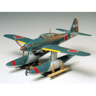 Hydravion AICHI M6A1 Seiran maquette 1/48 TAMIYA