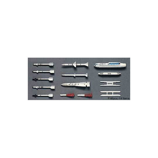 KIT ARMEMENT III US AIR TO AIR MISSILES 1/72 HASEGAWA