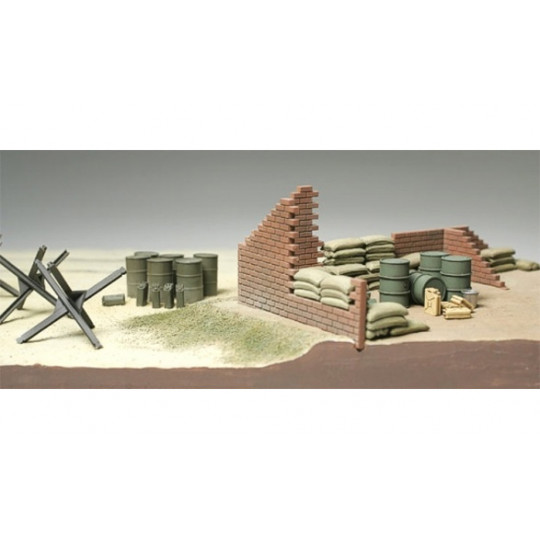 Barricade et sacs de sable 1/48 TAMIYA