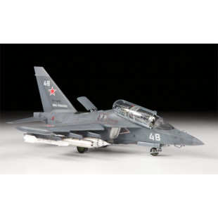 YAK 130 1/48 ZVEZDA
